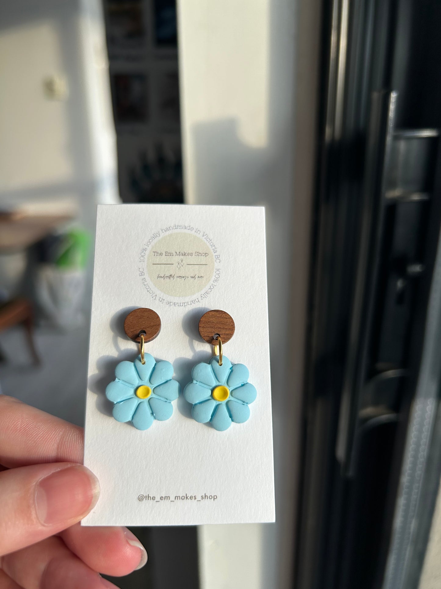 Wooden flower dangles